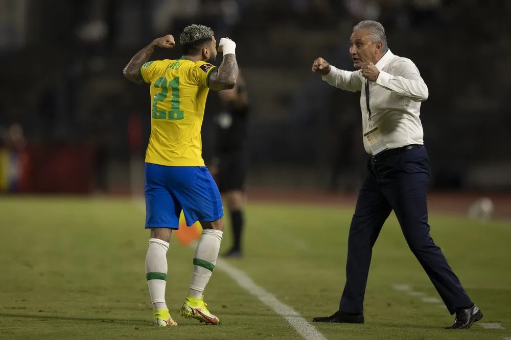 Gabigol e Tite/Lucas Figueiredo